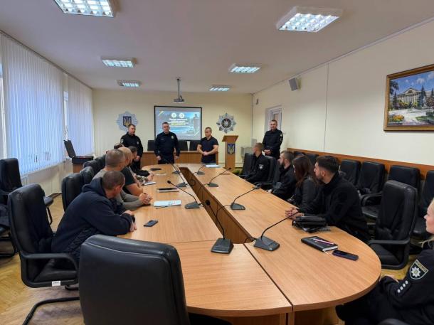 Особливості використання сучасних пошукових пристроїв у діяльності підрозділів Національної поліції України Особливості використання сучасних пошукових пристроїв у діяльності підрозділів Національної поліції України