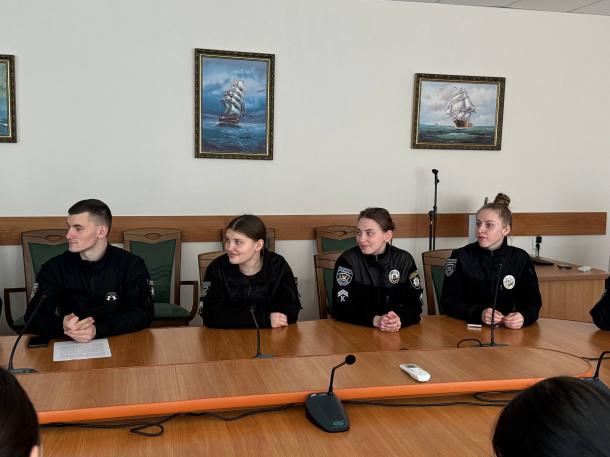 Незаконний обіг зброї як загроза національній безпеці України