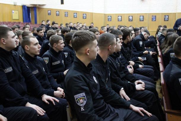 У Навчально-науковому експертно-криміналістичному інституті відбувся тематичний захід з нагоди Дня сміху У Навчально-науковому експертно-криміналістичному інституті відбувся тематичний захід з нагоди Дня сміху