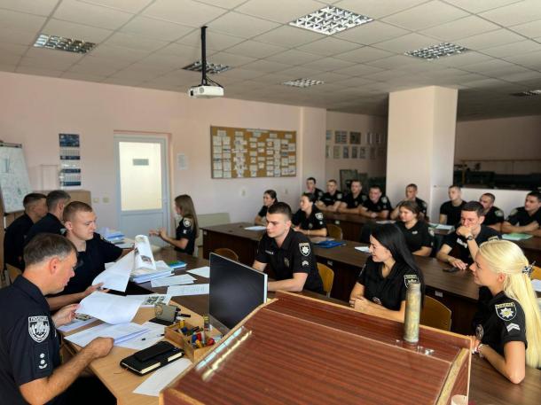Майбутні криміналісти НАВС звітували про навчальну практику