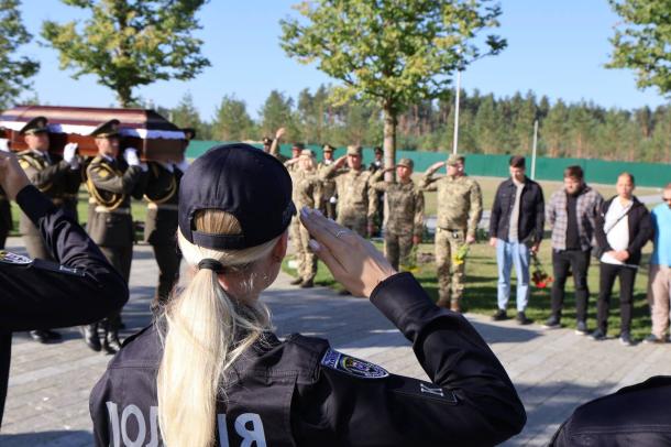 Вшановуємо сьогодні — пам’ятаємо щодня Вшановуємо сьогодні — пам’ятаємо щодня
