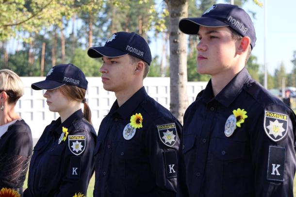 Вшановуємо сьогодні — пам’ятаємо щодня Вшановуємо сьогодні — пам’ятаємо щодня
